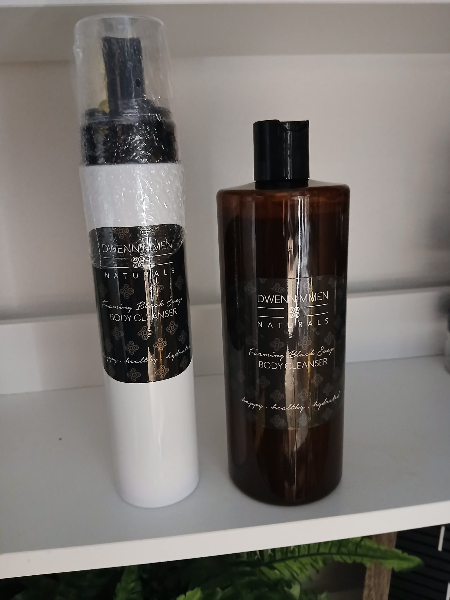 Dwennimmen Naturals Foaming Black Soap Body Cleanser